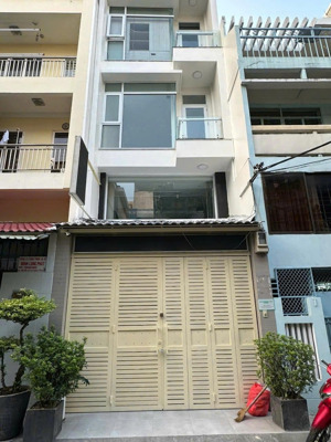 cho thuê văn phòng tại sư vạn hạnh, 300m2, nội thất cơ bản