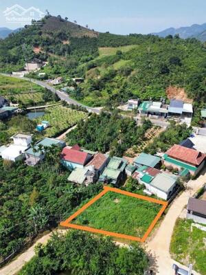 Đất Tp Bảo Lộc lô góc 2 mặt tiền, cách qL20 800M, ngay KDC đông