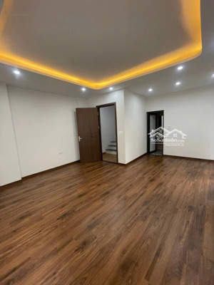 chính chủ bán nhà 35m2, 6 tầng thang máy ngõ nông giá 7 tỷ