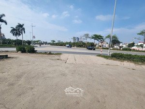 chính chủ cho thuê mặt bằng làm showroom, gara,... tại thượng thanh, long biên