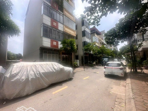 bán đất thạch bàn khu phân lô đấu giá 2 vỉa hè diện tích 60m2 ô tô tránh, kinh doanh đỉnh
