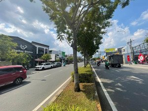 cho thuê 3000m2 nhà đất đường trần não phường an khánh quận 2 chỉ 300tr/tháng