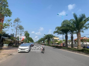 bán nhà mặt tiền trường chinh, 200m2, xây dựng kiên cố, kinh doanh có dòng tiền ngay