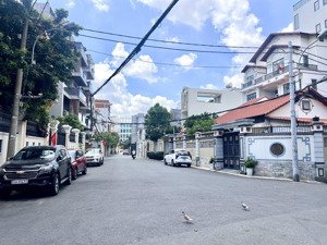 bán nhà 300m2 lý thường kiệt - lữ gia chia tài sản thấp hơn định giá