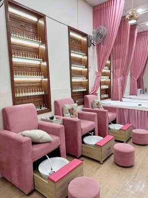 cần sang nhượng nail - spa giá rẻ