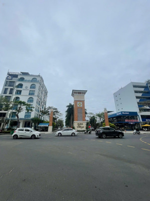 lô góc 2 mt khu biệt thự đẳng cấp euro village 1 - 255m2 - giá 1xx triệu/m2