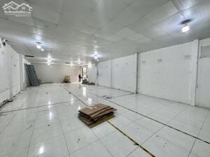 190m kho hàng khu vực Trung Hòa cần cho thuê, có bảo vệ, 28tr/th