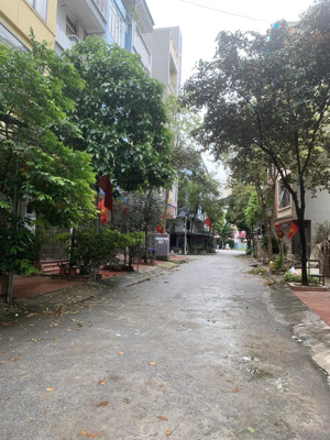 bán đất phân lô kđt văn khê, hà đông, lô hai mặt tiền cực phẩm khó tìm, đầu tư tốt, dt 50m2 mt 4m