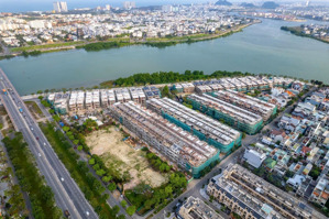 shb còn đúng 1 lô duy nhất bán trong tháng 5/dt: 109,2-9ty hướng đông nam, mặt tiền nguyễn lộ trach