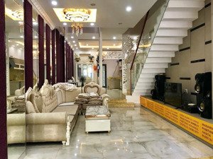 cho thuê nhà nguyên căn 3 tầng gần tố hữu 4pn, nội thất đầy đủ giá tốt 15 triệu/tháng
