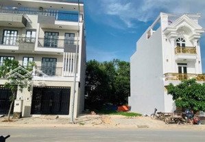 bán gấp lô đất 100m2 giá 1tỉ499 shr phường 7 quận 8 trong kdc phú lợi.