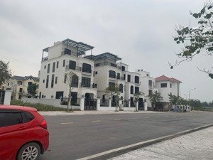 vì tiến độ phải xây, bán gấp căn nhà vườn 175m2 đông nam, giá thấp nhất tại cửa lò beach villa