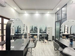 nguyên trệt cityland giá chỉ 15 triệu/tháng
