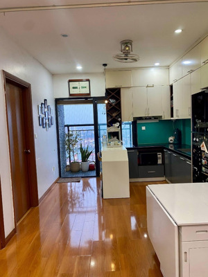 bán căn hộ chung cư hateco yên sở,hoàng mai. dt 65m2: 2 ngủ,1 vsinh. giá 3,59 tỷ. lh 0983282286