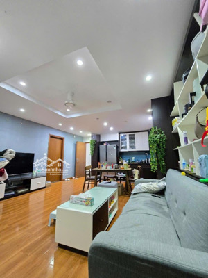 chính chủ gửi bán chung cư hateco yên sở, giá 4,35 tỷ. 87m2, 3 phòng ngủ, 2 vs, view đẹp