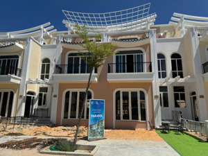 đầu tư nhà phố biển parasol giá rẻ vị trí đẹp tại caraword giá 4 tỷ 5