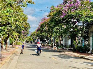bán nhà mặt tiền nguyễn hữu huân, phường long tâm, tp bà rịa, 114m2, ngang 6x19, giá chỉ 3,6 tỷ tl