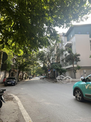 chính chủ cho thuê tầng 1 tại kdt văn quán -hà đông, hà nội, 12 triệu/ tháng ( thương lượng thêm )