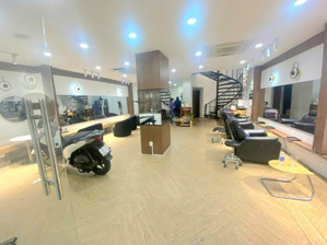 chính chủ cần cho thuê nhà nguyên căn trương quốc dung, trệt lầu, sử dụng 400m2, giá chỉ 45 triệu