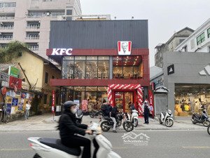 cho thuê mặt bằng vip phố lê lợi tp huế 350m2