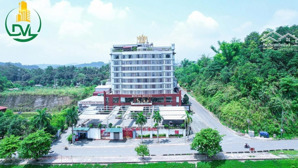 bán khách sạn víp nhất tại tp lào cai