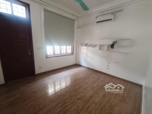 cho thuê bt 6pn, 5wc, 55m2, giá cực chất tại kđt định công, hoàng mai, hà nội