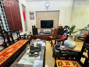 Bán nhà phố Phan Đình Giót - Phương liệt ,DT:45m2 ,Giá Nhỉnh 6tỷ , oto gần