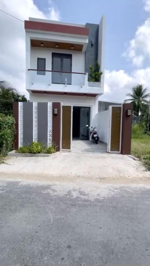 nhà 2 tầng giá tốt, mặt tiền đường huyện 90c, ấp long hoà a, xã đạo thạnh, tp mỹ tho - tiền giang