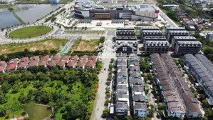 nhà phố an cựu city. cạnh aeon mall. 81m2 3 tầng.