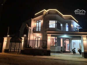 bán biệt thự 185m2, 39,9 tỷ tại hẻm 9 lý thái tổ, thị trấn liên nghĩa, đức trọng, lâm đồng