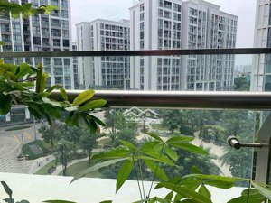 bán gấp căn hộ 64m2 đông nam giá cực rẻ tại vinhomes symphony. 0966275665