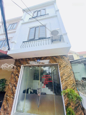 nhà 3 tầng 85 nhà mạc tràng cát 40m2 full nội thất