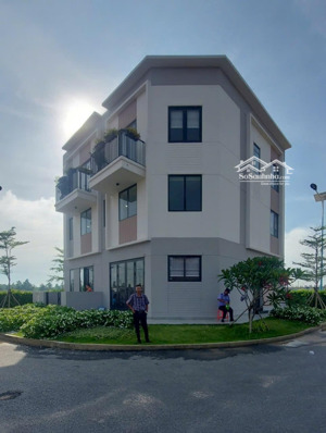 bán nhà mặt phố tại d5, hòa phú, thủ dầu một, 2,434 tỷ, 65m2, giá tốt uy tín