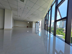 sàn vp sư vạn hạnh, vạn hạnh mall quận 10! diện tích từ 100m2, giá thuê 30 triệu/tháng!