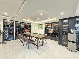 bán căn shophouse 2 mặt tiền toà 1 vcn phước long 2, ngang 8m, 3pn, view công viên, 8 tỷ