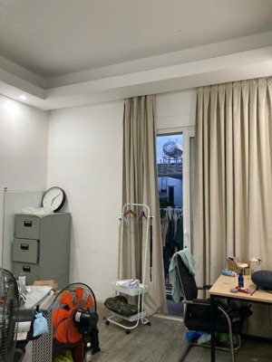 cho thuê nhà kdc xã phước kiển , dt: 7x16 ,1 trệt 2 lầu ,3 pn, pk , nt cơ bản . giá: 18tr/tháng