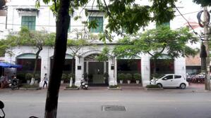 Cho thuê nhà MT: 4m DT: 110m2 phố Điện Biên Phủ phù hợp nhiều mô hình.