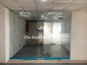 sẵn văn phòng 100m2 tại toà nhà dầu khí quang trung, vị trí trung tâm của thành phố vinh