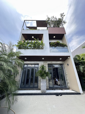bạn đang cần 1 căn villa yên tĩnh để hoà mình vào thiên nhiên - hãy tham khảo ngay căn của mình nhé