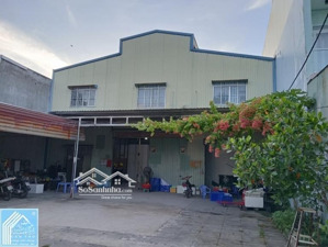 cho thuê 600 m2 kho và sân gần chợ an thới có điện 3 pha