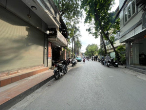 bán nhà phố phan đình giót - 50m2, mặt tiền khủng 7.5m - giá chỉ 22 tỷ