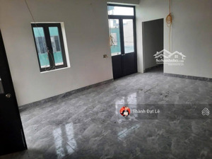 chính chủ bán nhà trọ mini 2 tầng 370m2 18 phòng kd tại hùng thắng, hạ long. gần bến xe bãi cháy.