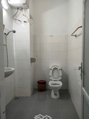 cho thuê nhà 9 phòng đường nguyễn công trứ, trung tâm đà lạt 20 tr/tháng