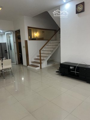 cho thuê nhà đường lê văn lương xã phước kiển, 7x16m, 1 trệt 2 lầu, giá 18tr/ tháng