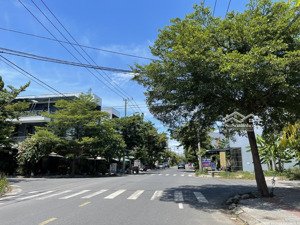 cho thuê lô góc 2 mặt tiền đường mai chí thọ (10.5m), hoà xuân