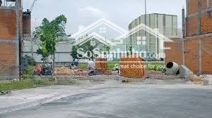 đang có lô đất cần bán, thuận tiện cho việc đầu tư hay ở đều được