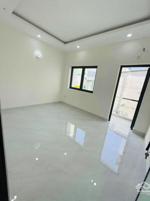 nhà cách mặt tiền bùi minh trực 15m, 4 tầng (4x18m), sổ đẹp, nhà mới q8