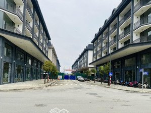 bán căn an cựu galleria 5 tầng + 1 tum rẻ nhất thị trường nằm ngay tttm aeon mall huế - 10 tỷ 880tr