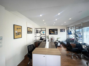 hiếm có khó tìm! vp 35m2 ở ngõ 106 hoàng quốc việt, quận cầu giấy, view kính cực thoáng