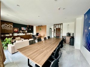 cho thuê căn shophouse tòa river diện tích 160m2 vị trí đẹp tòa river nội thất đầy đủ làm văn phòng